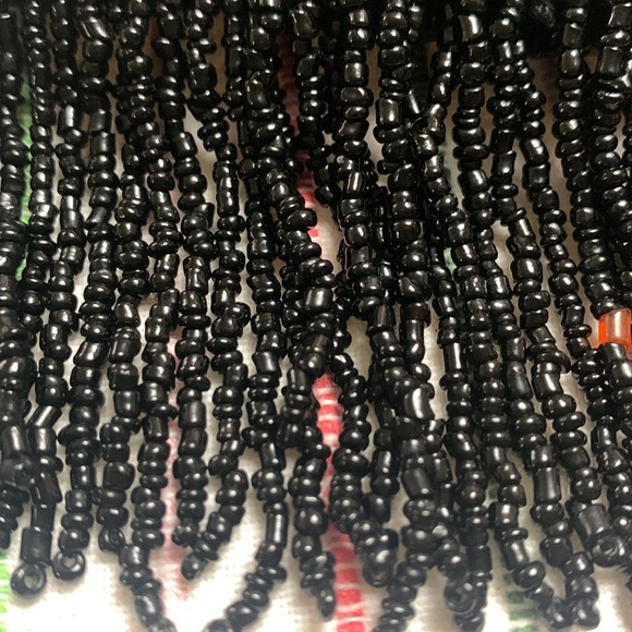 Dressy, black, beaded purse stylish prom wedding - Picture 3 of 10